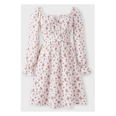 Mommy and Me Ditsy Floral Pattern Long-Sleeve Bow-Tie Neck Dress/Romper