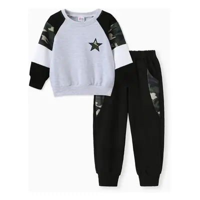 2-piece Toddler Boy 100% Cotton Star Camouflage Print Raglan Sleeve Pullover and Black Pants Set