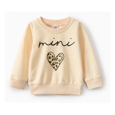 Baby Boy/Girl Letters & Heart Print Long-sleeve Sweatshirt