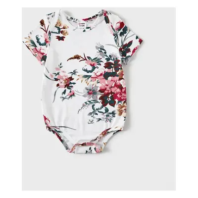 Family Matching All Over Floral Print Short-sleeve Drawstring Ruched Bodycon Dresses and Colorbl