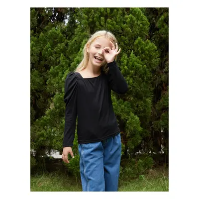 Kid Girl Puff-sleeve Square Neck Top