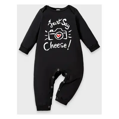 Baby Boy/Girl Cotton Camera & Letter Print Jumpsuit