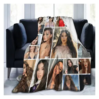 (150CM X 200CM) Hailee Steinfeld Soft Cozy Warm Woolen Blanket Beach Blanket Picnic Blanket Fluf