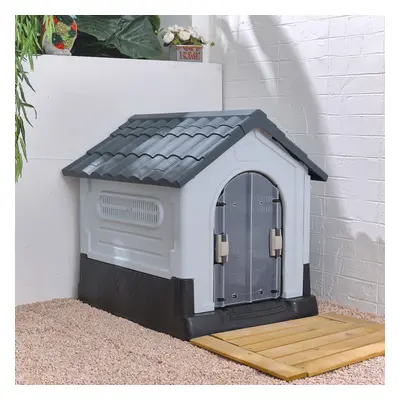 (57cm W x 68cm D x 66cm H) Weatherproof Plastic Dog House Kennel with Skylight and Door