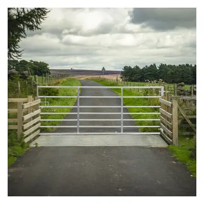 (12ft) Silver Galvanised Metal Field Farm Gate Equestrian Entrance Safety Fences 3-12ft