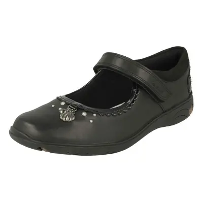 (Black, UK 12.5 Child) Girls Clarks Shell Detailed School Shoes Sea Shimmer K