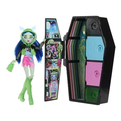 Monster High Skulltimate Secrets Neon Frights Series Ghoulia Yelps Doll