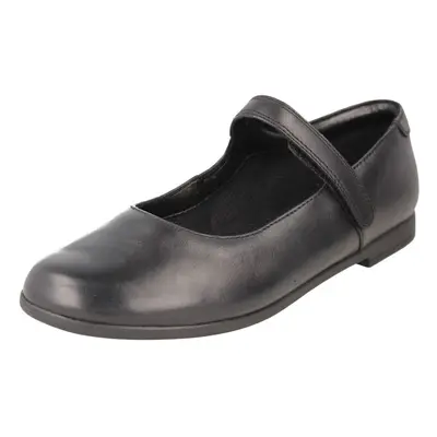 (Black, UK Junior) Girls Clarks Formal/School Shoes Scala Pure - E Fit