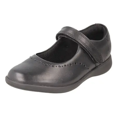 (Black, UK 10.5 Child) Girls Clarks Formal/School Shoes Etch Craft - G Fit