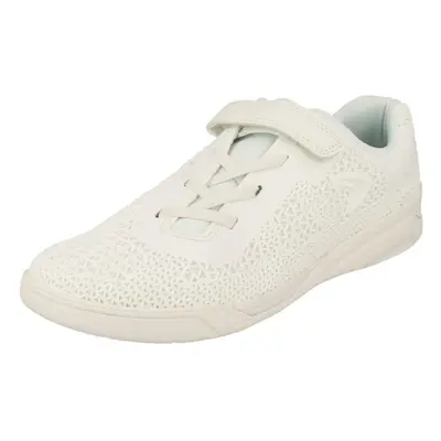 (UK Child, White) Boys Clarks Sports Trainers Award Blaze - G Fit