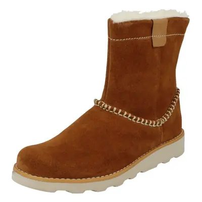 (UK Infant, Tan (Brown)) Girls Clarks Casual Fur Lined Boots Crown Piper - G Fit