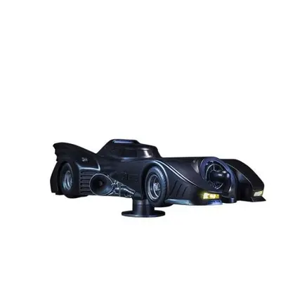 Hot Toys MMS694 - DC Comics - Batman - Batmobile