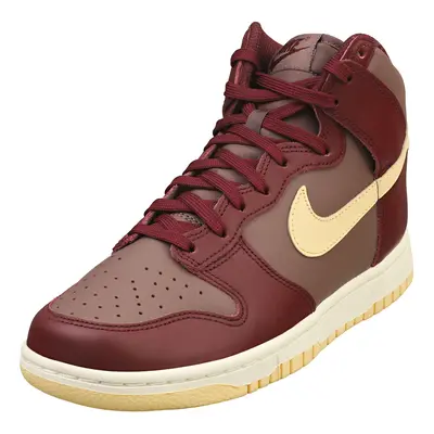 (8.5) Nike Dunk High Womens Fashion Trainers in Plum