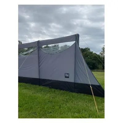 Inflatable Charcoal Windbreak