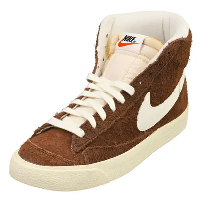 (3) Nike Blazer Mid Vintage Womens Fashion Trainers in Brown White