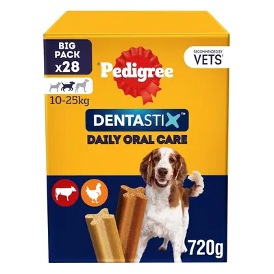 Pedigree DentaStix - Daily Dental chews for medium Dogs (10-25 kg) , Pedigree Dentastix sticks (