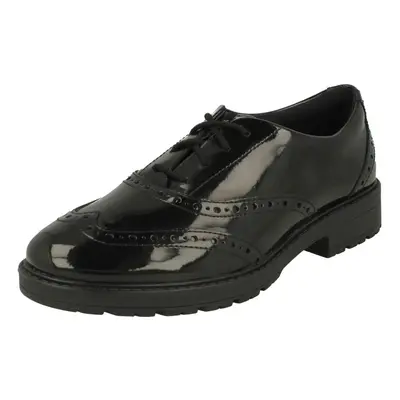 (Black, UK Junior) Girls Clarks Lace Up Brogue Detailed School Shoes Loxham Brogue Y