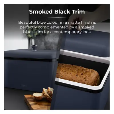 Tower Sera Bread Bin Midnight Blue and Smoked Trim, Stainless Steel T826136BLU