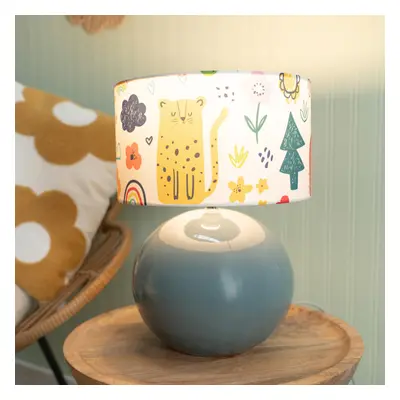 ValueLights Bosco Eucalyptus Ceramic Table Lamp & Doodle Shade & Bulb