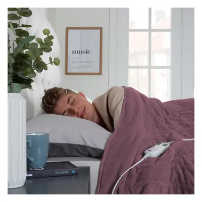 (Plum) Slumberdown Comfy Hugs Heated Throw