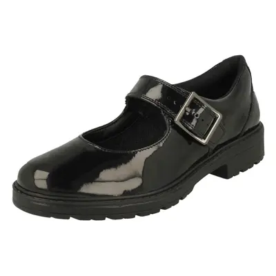 (Black, UK Child) Girls Clarks Mary Jane Style Shoes Loxham Walk Y