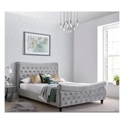 (Super King) Oakley Grey Velvet Chesterfield Sleigh Bed