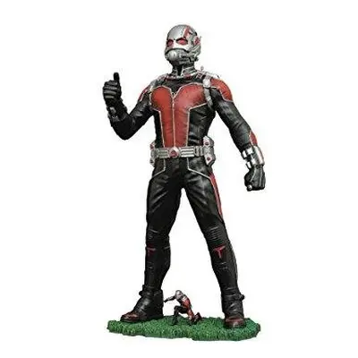 Diamond Select Toys Marvel Gallery: Ant-Man Movie Version PVC Figure, 9"