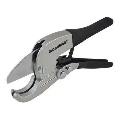 Monument 2645T 2645T Ratchet Action Plastic Pipe Cutter 42mm