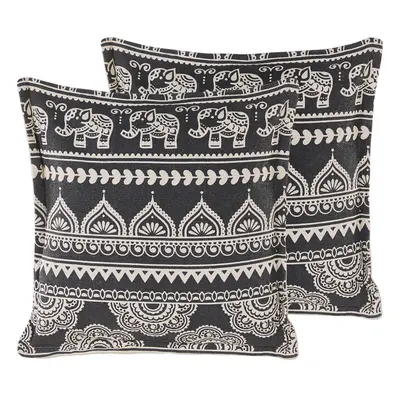 Set of Cotton Cushions Oriental Pattern x cm Black and White ATABAGI