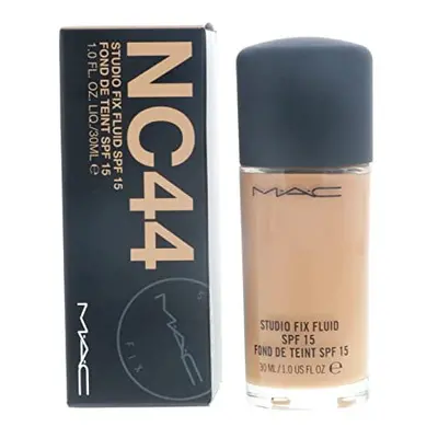 Studio Fix Fluid Foundation SPF15 NC44