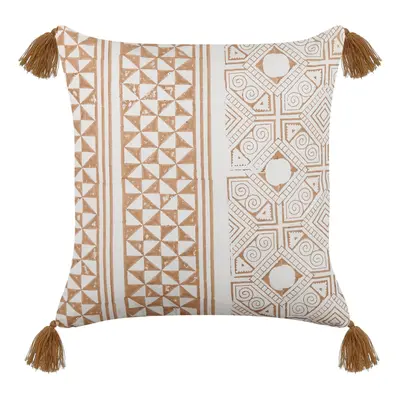 Cotton Cushion Geometric Pattern with Tassels x cm Light Brown and White MALUS