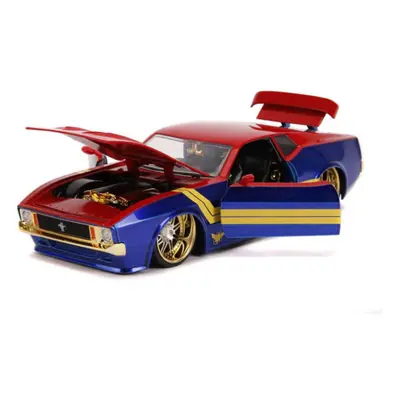 Jada Ford Mustang Mach with Captain Marvel Diecast Figurine \Avengers\" \"Marvel\" Series 1/24 D