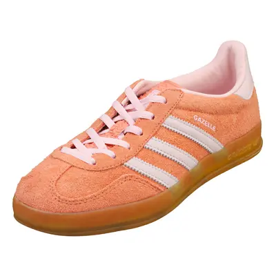 (5) adidas Gazelle Indoor Womens Fashion Trainers in Wonder Clay