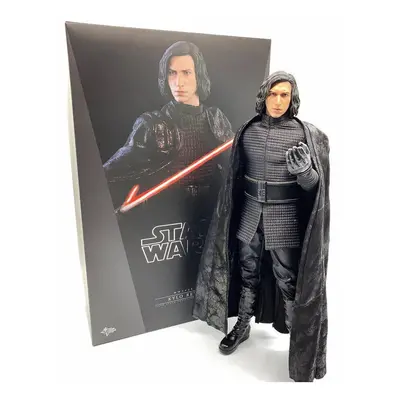 Figure Hot Toys MMS438 - Star Wars : The Last Jedi - Kylo Ren