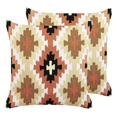 Set of Embroidered Cotton Cushions Geometric Pattern x cm Multicolour SERAMPORE