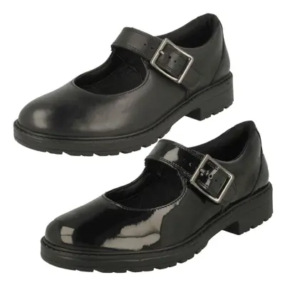 (Black, UK 3.5 Child) Girls Clarks Mary Jane Style Shoes Loxham Walk Y