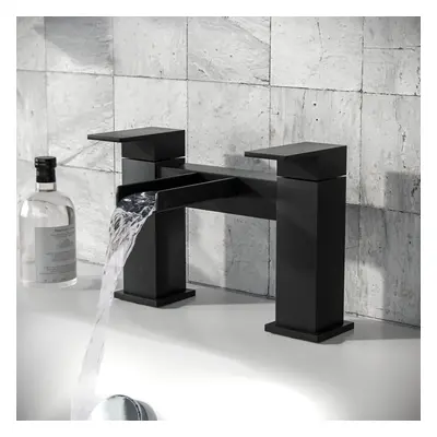 Ozone Waterfall Matte Black Bath Filler Tap