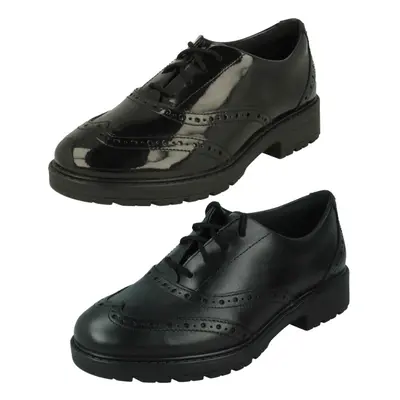 (Black, UK 3.5 Child) Girls Clarks Lace Up Brogue Detailed School Shoes Loxham Brogue Y