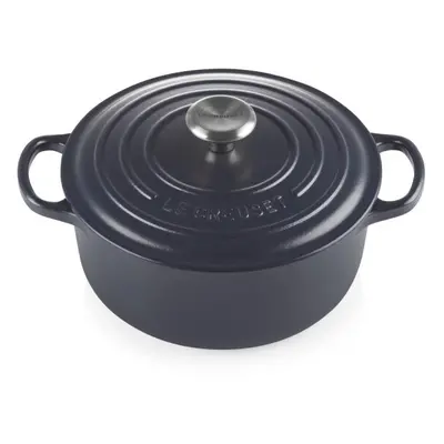 Le Creuset Signature Enamelled Cast Iron Round Casserole Dish With Lid, cm, 2.4 Litre, Navy