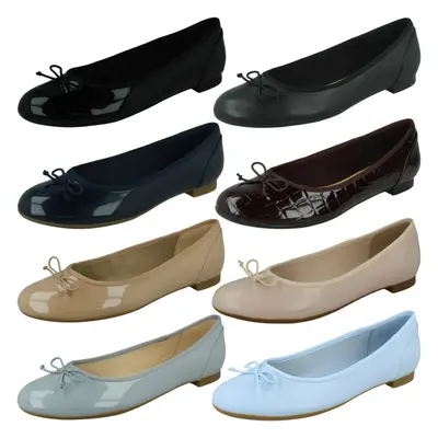 (Black Leather, UK 4) Ladies Clarks Ballerina Style Flats Couture Bloom