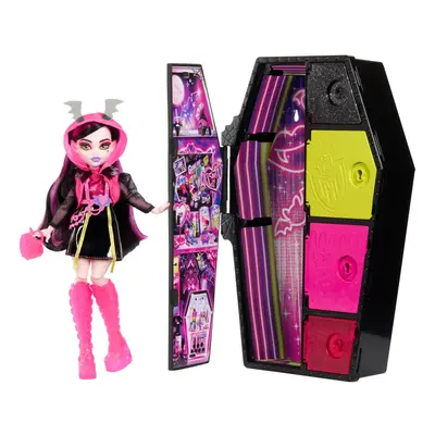 Monster High Doll and Fashion Set, Draculaura Doll, Skulltimate Secrets: Neon Frights, Dress-Up 