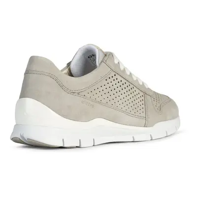 (Grey, 7.5 (Adults')) Geox D Sukie B Leather Women's Light Grey Trainers