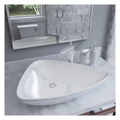 Basin Ceramic White Triangle 645x455x115 mm