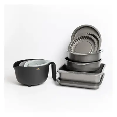 MasterClass Set of GIft-Boxed Smart Space Stacking Non-Stick Cake Baking Set Piece, Smart Space 