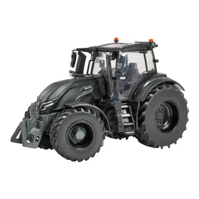 Britains 1:32 New Valtra