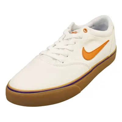 (7) Nike SB Chron Mens Casual Trainers in Summit White