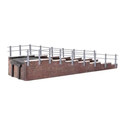 Scenecraft Motorail Car Loading Point (Pre-Built)