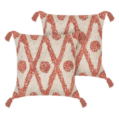 Set of Cushions HICKORY Cotton x cm Geometric Pattern Tufted Orange