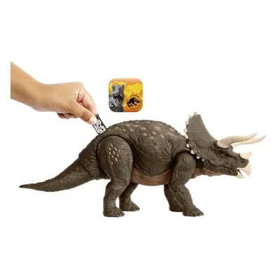 Jurassic World HABITAT DEFENDER TRICERATOPS