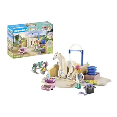 71354 Horses of Waterfall Washing Station with Isabella and Lioness, extensive rides and joint s